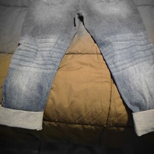 Women's Stylish Gray Cropped Jeans